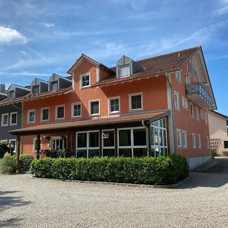 Hotel-pension Scharl Am Maibaum 3*